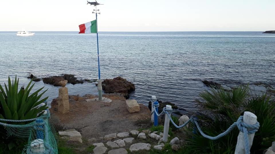 B&B Orazio U Vitturisi Portopalo Di Capo Passero ภายนอก รูปภาพ