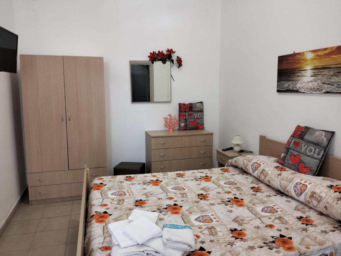 B&B Orazio U Vitturisi Portopalo Di Capo Passero ภายนอก รูปภาพ