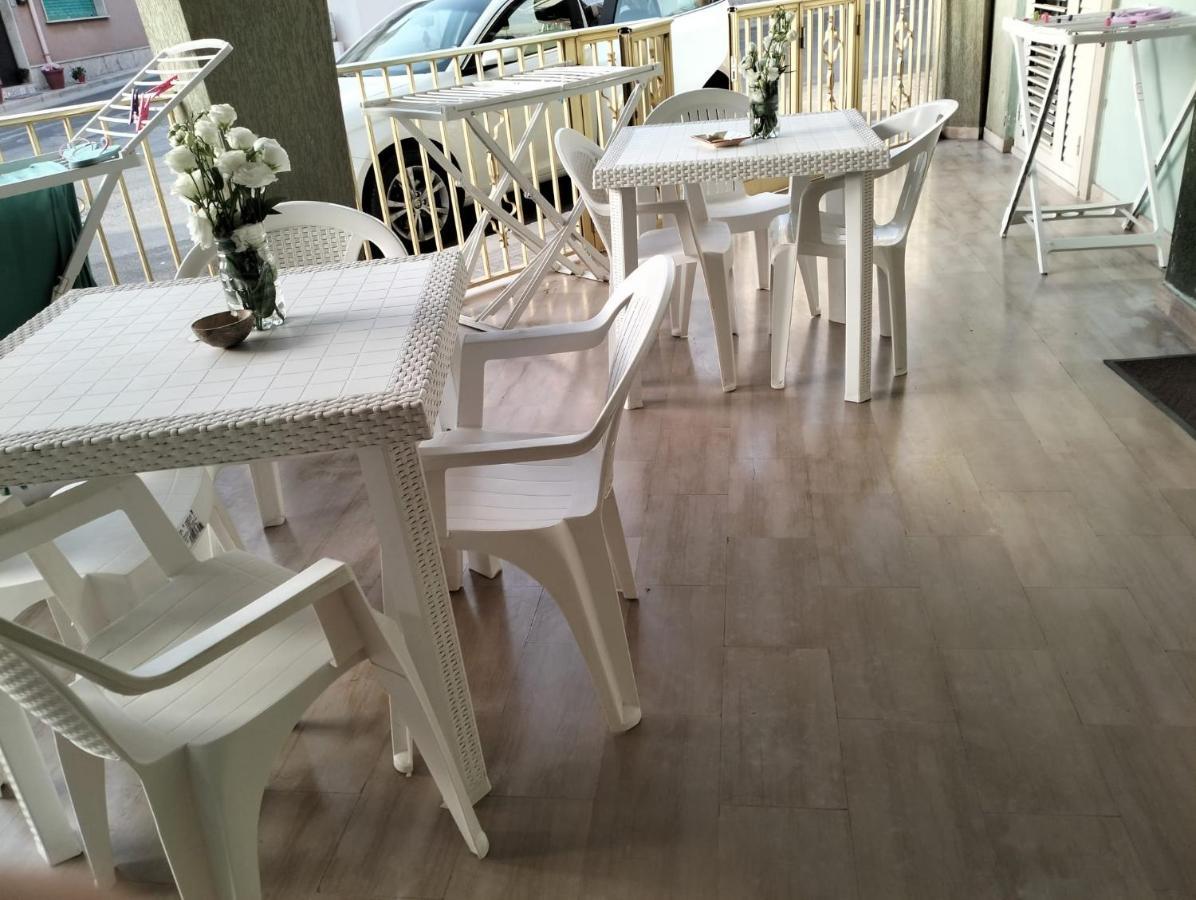 B&B Orazio U Vitturisi Portopalo Di Capo Passero ภายนอก รูปภาพ