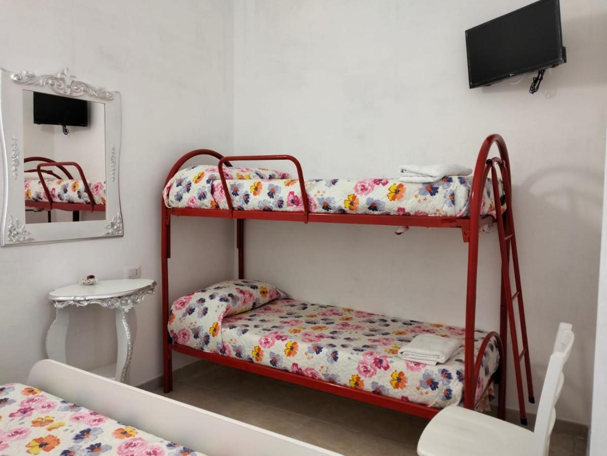 B&B Orazio U Vitturisi Portopalo Di Capo Passero ภายนอก รูปภาพ